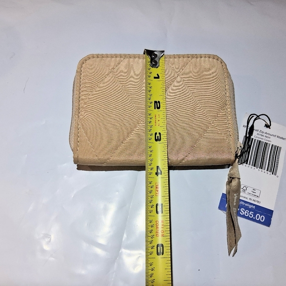 VERA BRADLEY Women's Wallet Camel Cream ULTRAIGHT Quilted BRAND-NEW w/tags - Picture 11 of 11